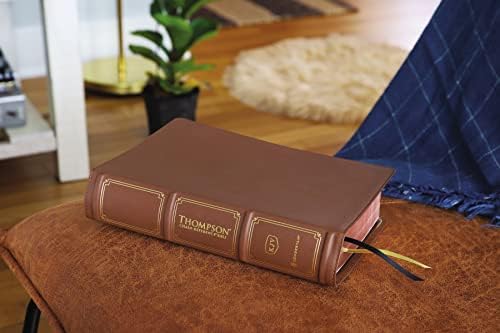 KJV, Thompson Chain-Reference Bible, Genuine Leather, Calfskin, Brown, Red Letter, Thumb Indexed, Comfort Print by Zondervan