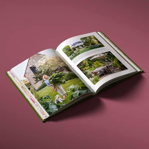 Flowering Outdoors: Gardens & Parties: Inspiring Floral Touches for Outside Spaces and Entertaining by Margot Shaw