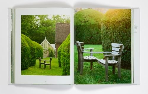 A Moment in Time: Designing a Country Garden by Kathryn Herman
