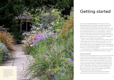 A New Cottage Garden: A practical guide to creating a picture-perfect cottage garden by Mark Bolton