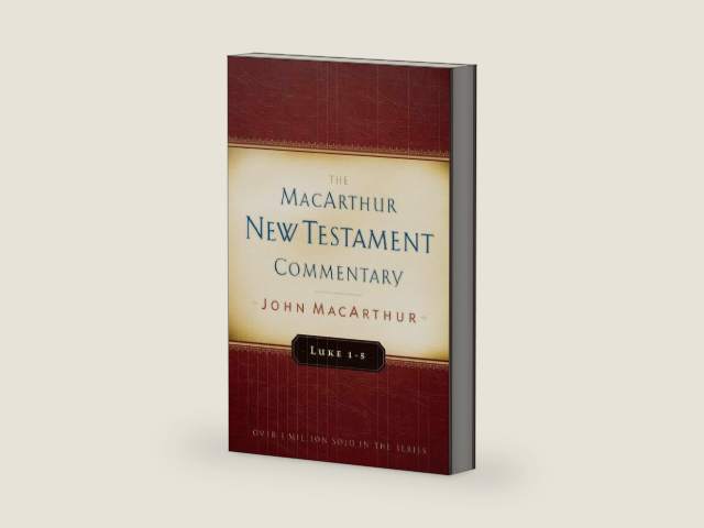 Luke 1-5 MacArthur New Testament Commentary (Volume 7) by John MacArthur