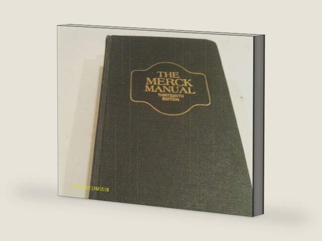 The Merck Manual Of Diagnosis And Therapy: Thirteenth - 13th - Edition by Robert M.D. (editor) Berkow