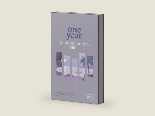 The One Year Chronological Bible NKJV (Softcover) by Tyndale