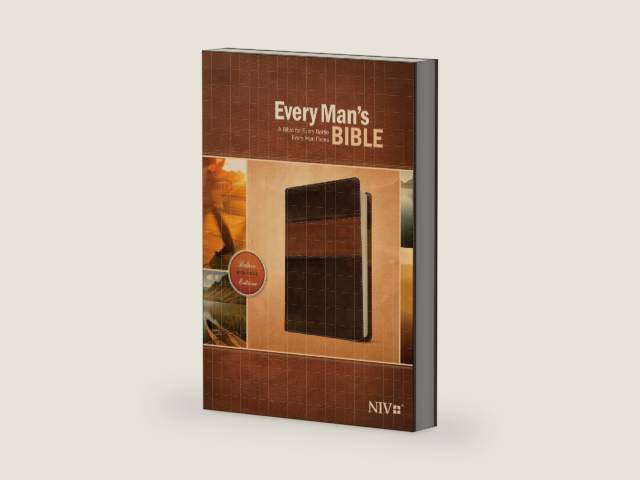 Every Man's Bible NIV, Deluxe Heritage Edition, TuTone (LeatherLike, Brown/Tan) by Tyndale