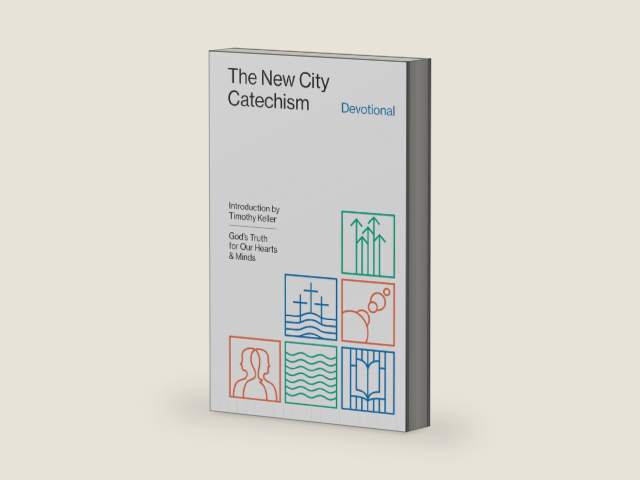 The New City Catechism Devotional: God's Truth for Our Hearts and Minds (The Gospel Coalition) by Collin Hansen