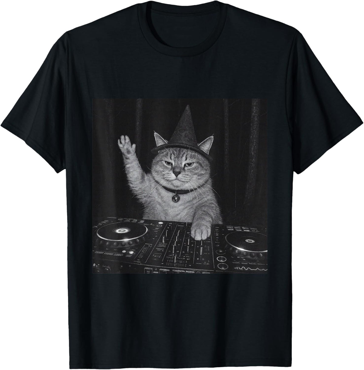 Funny Cute Spooky Fat Wizard DJ Cat Vintage Tee Meme Costume T-Shirt