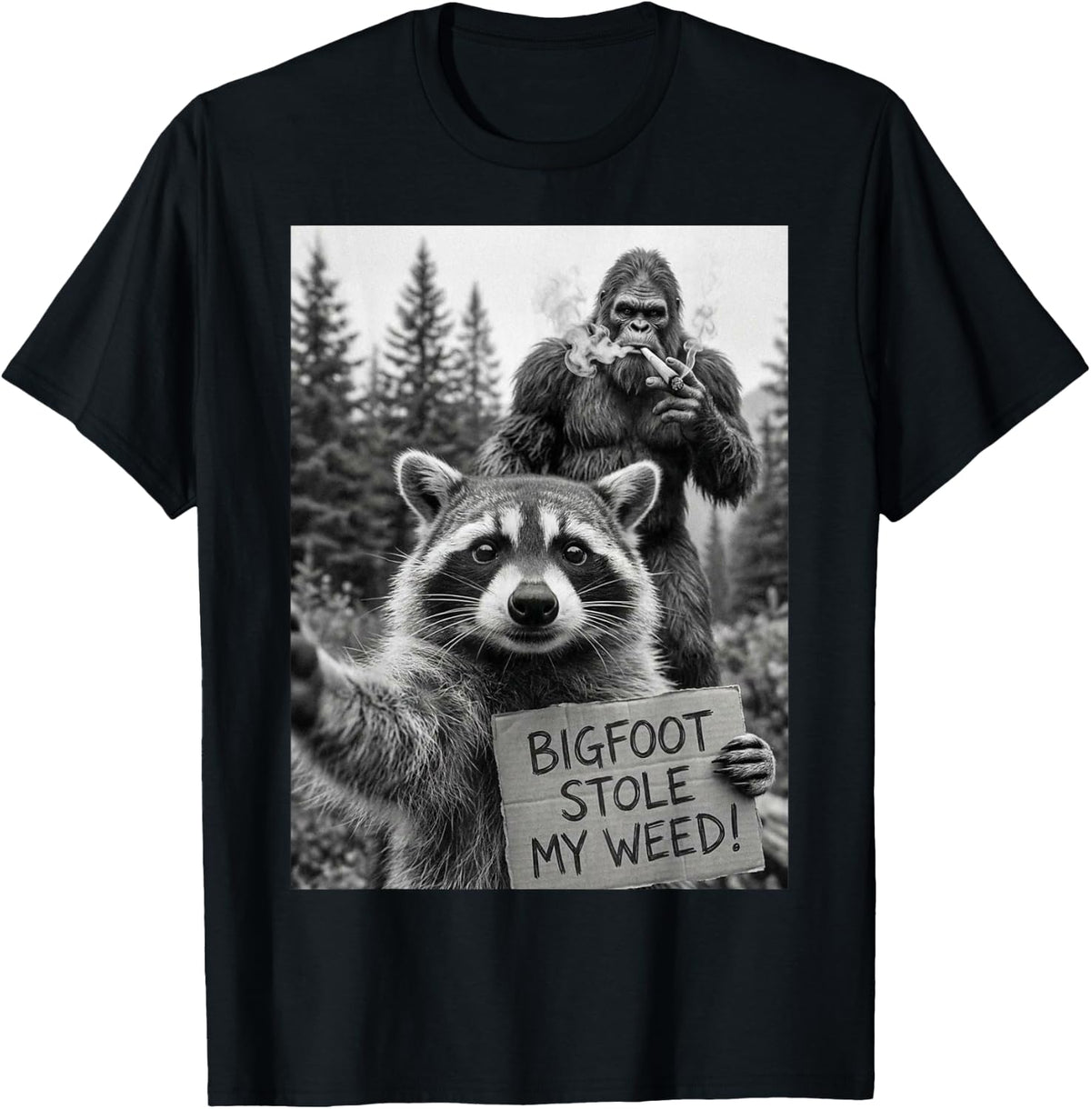 Bigfoot Stole My Weed Funny 420 Raccoon Smoking Pot Selfie T-Shirt