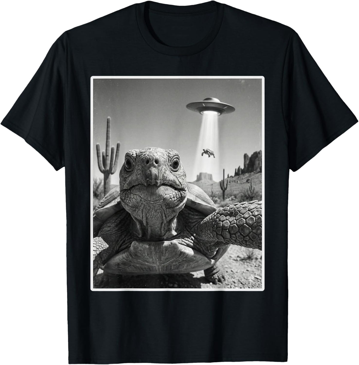 Tortoise Selfie with UFO, Funny Turtle, Funny Tortoise T-Shirt